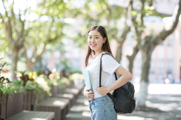 计算机系包括什么专业?这6大“王牌”方向,未来十年最吃香!